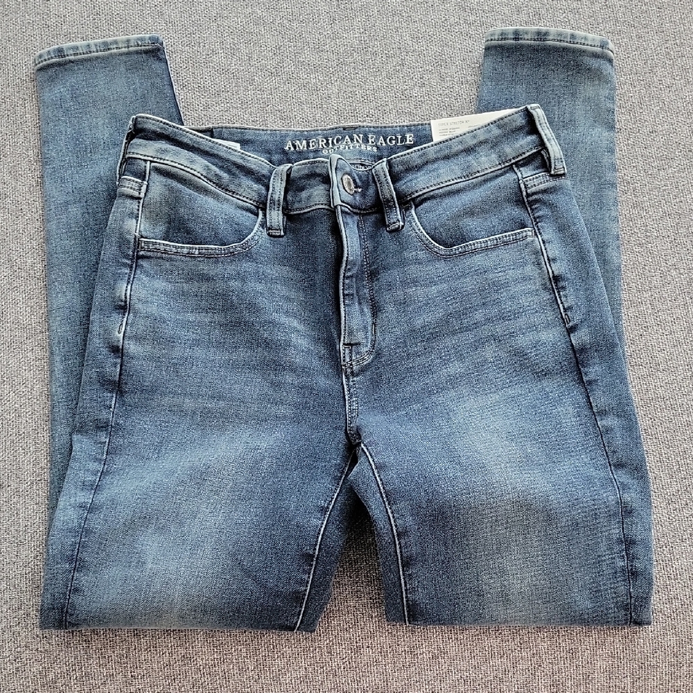 American Eagle Outfitters Women's Blue Jeans